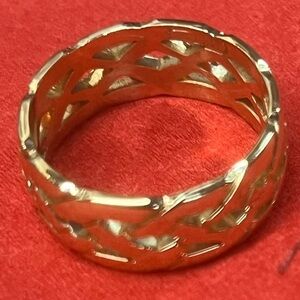 Elegant 14K Gold Women's Ring Sz6